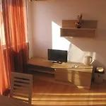 Guest Salena Aparthotel