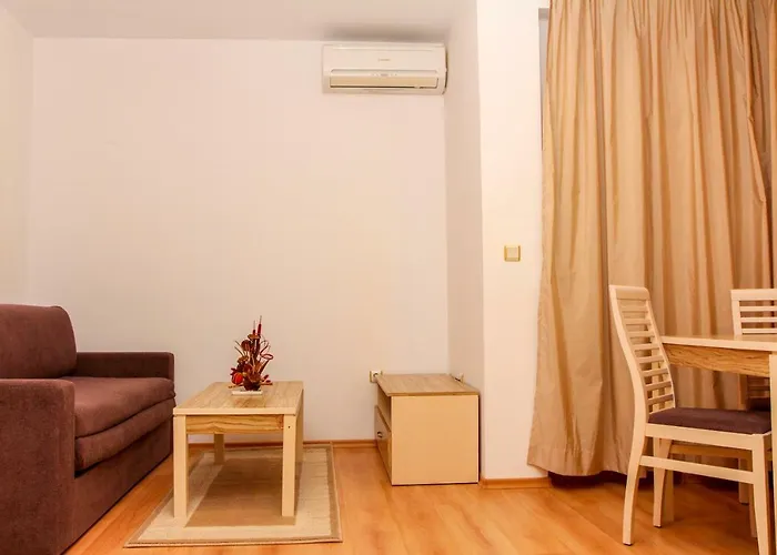 Guest Salena 3* 써니비치