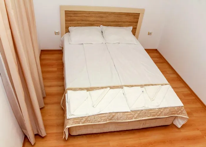 Guest Salena 3* 써니비치