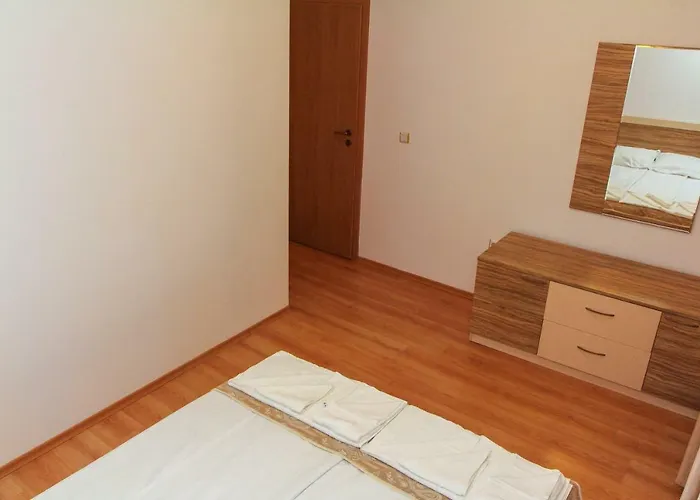 아파트호텔 Guest Salena 써니비치