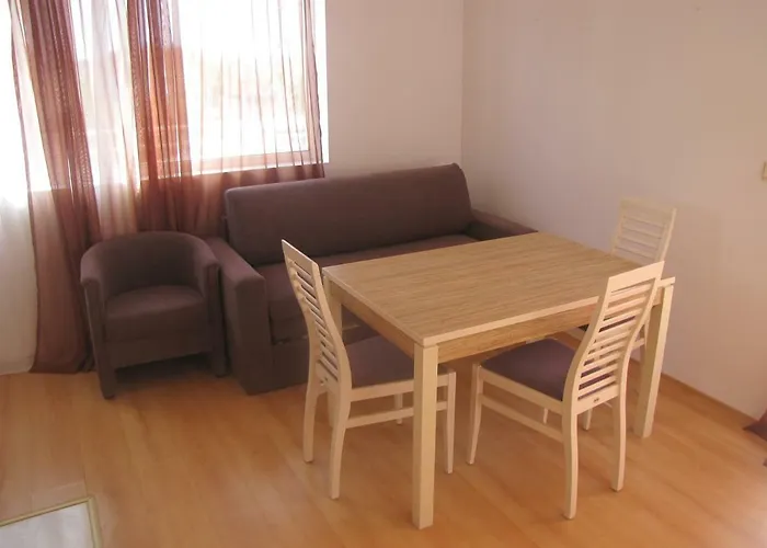 Guest Salena 아파트호텔 3*