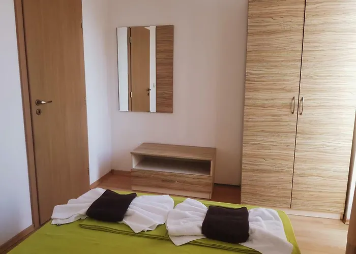 아파트호텔 Guest Salena 써니비치