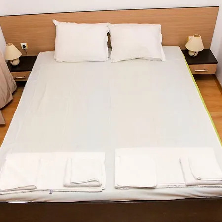 Guest Salena Hotel de apartamente 3*