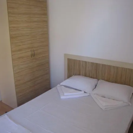 Guest Salena 3*