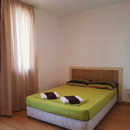 Guest Salena Aparthotel