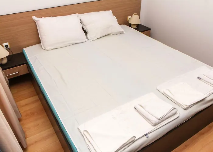 Guest Salena Aparthotel